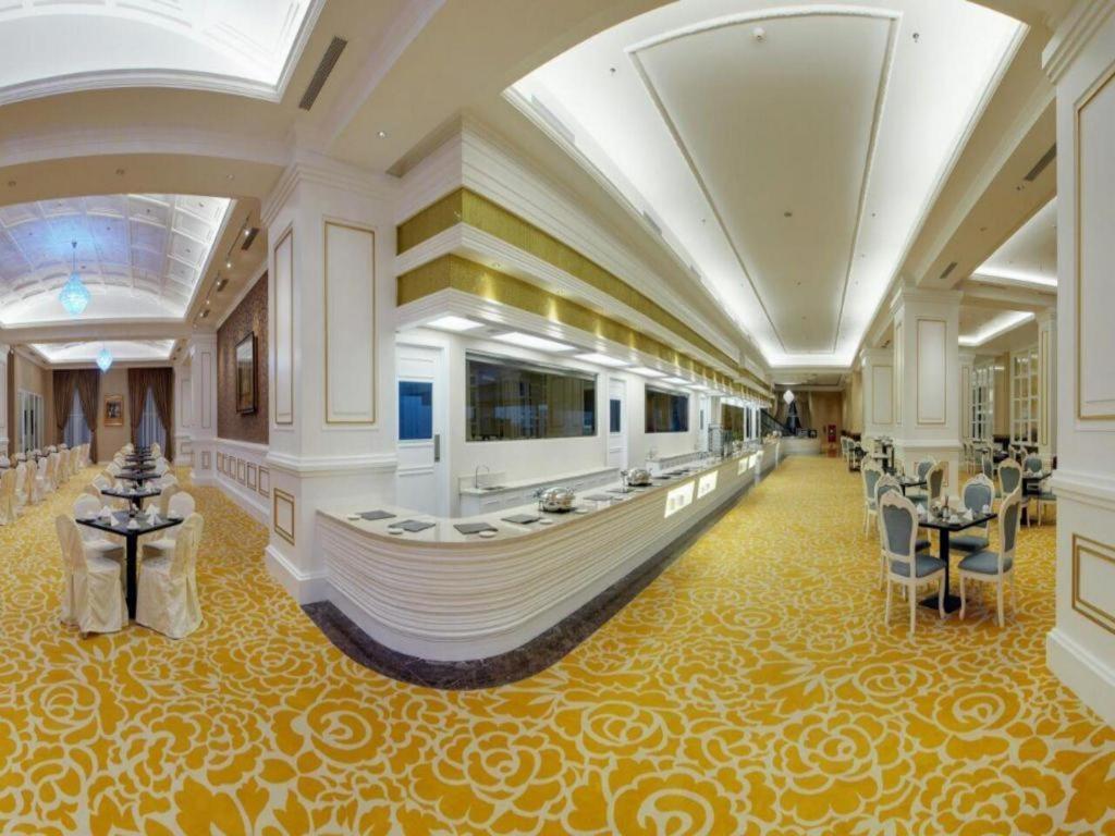 Adimulia 4* Medan